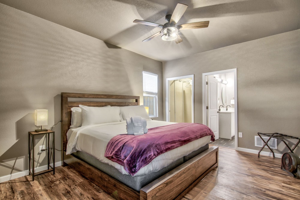 House (3 Bedrooms)