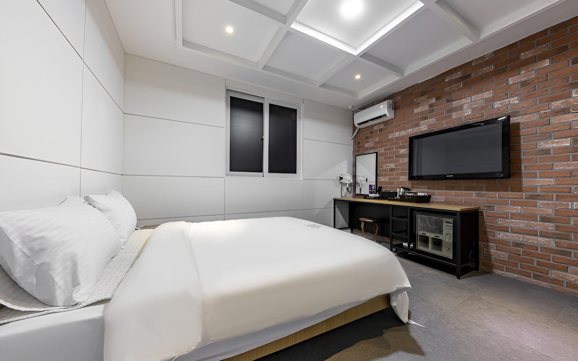 Room (Family-Double Ondol up to 3 people) photo 2