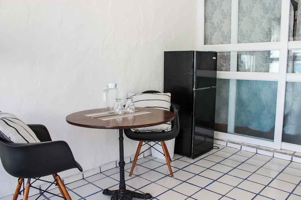 Standard Studio, Partial Ocean View photo 3