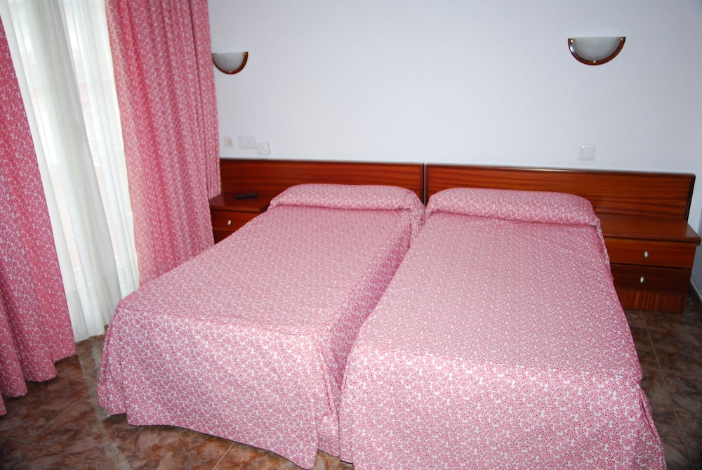 Double or Twin Room photo 2