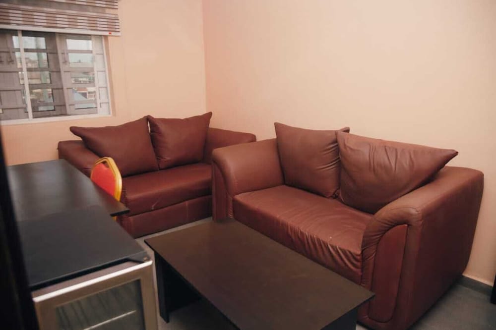Executive Suite photo 2