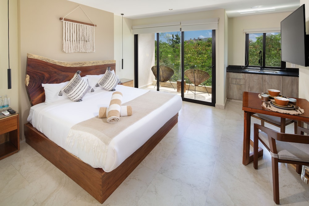 Deluxe Penthouse, Private Pool