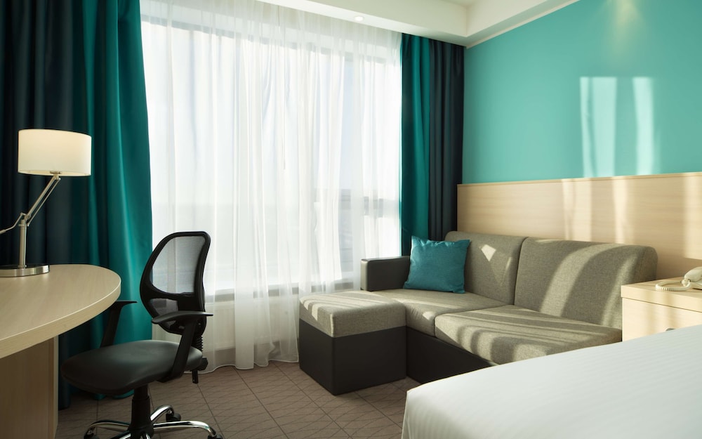 Room, 1 Queen Bed with Sofa bed photo 1