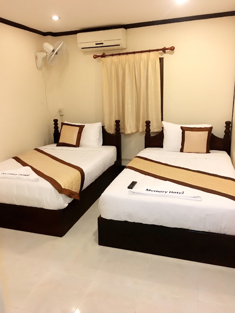 Standard Twin Room, 2 Singles
