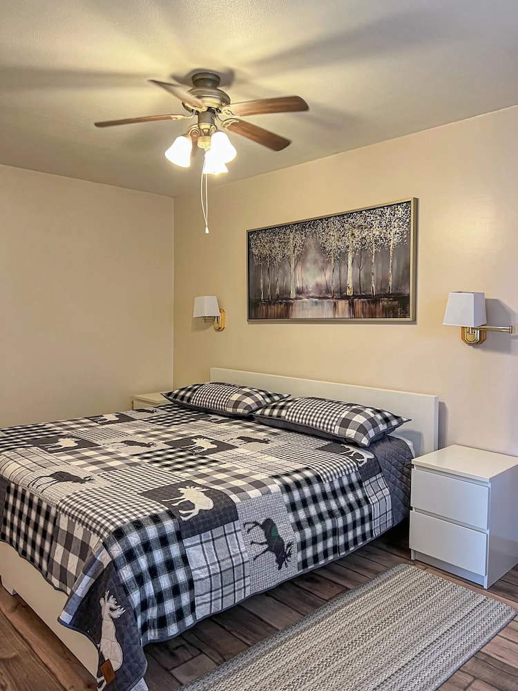 Signature Cottage, 2 Bedrooms photo 3