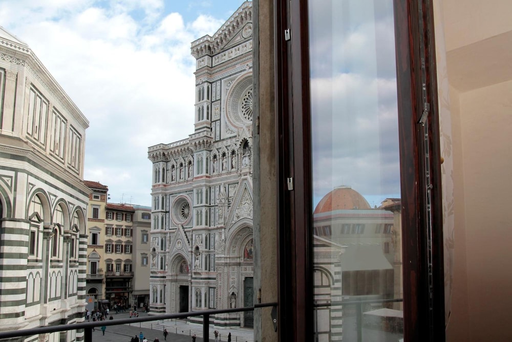 Double or Twin Room, City View photo 2