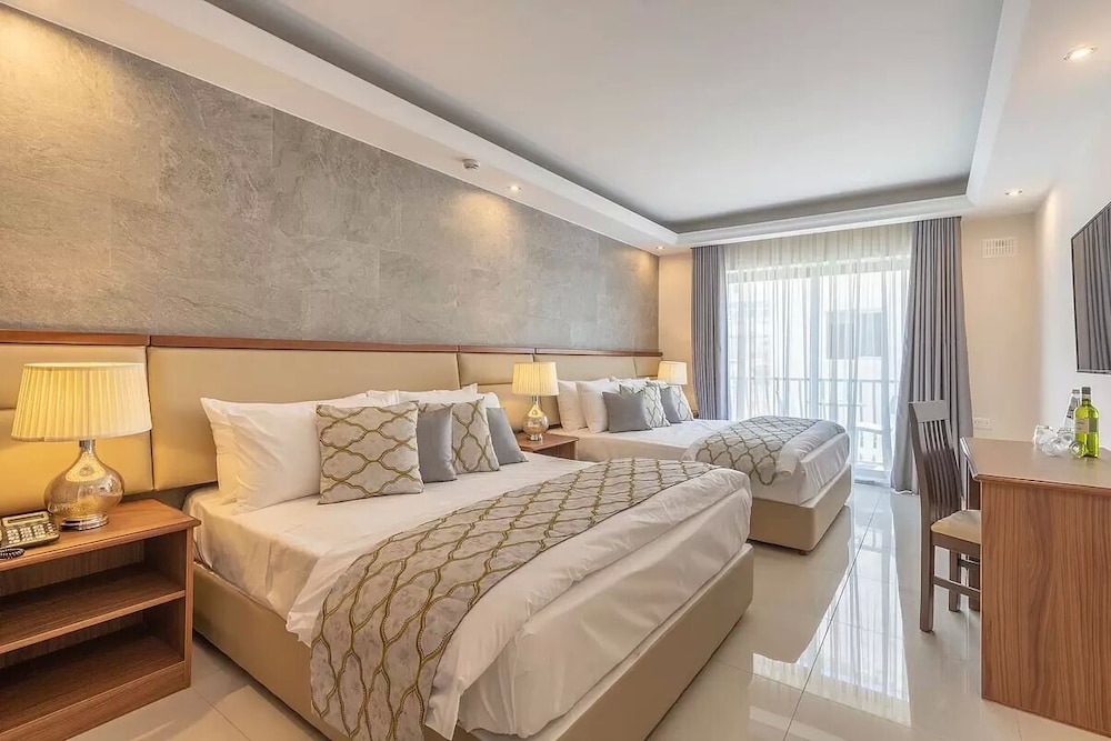 Quadruple Room photo 3