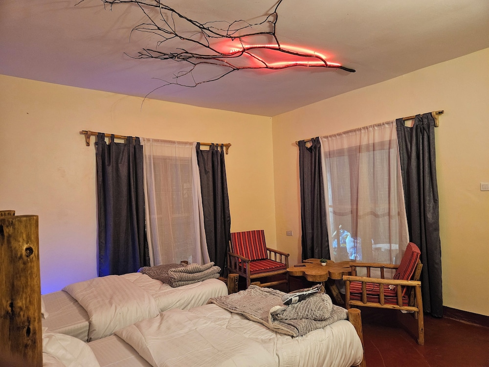 Classic Double or Twin Room, Balcony, Mountain View