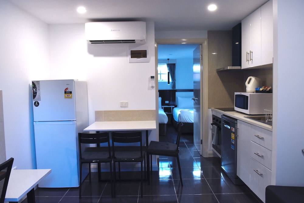 2 Bedroom Apartment - Photo 1