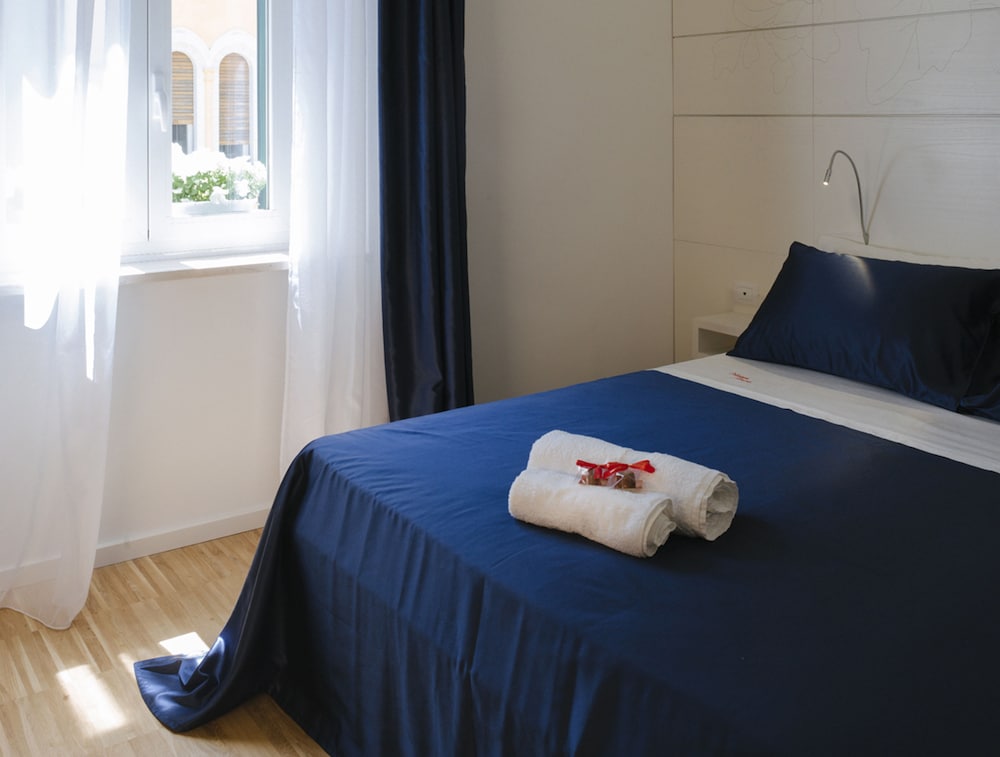 Deluxe Double Room photo 3
