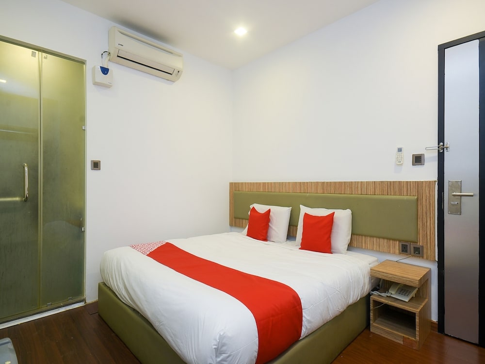 Deluxe Double Room, 1 King Bed photo 1