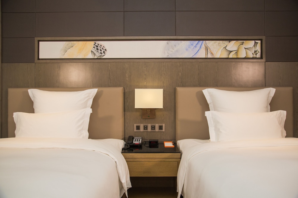 Deluxe Room, 2 Twin Beds