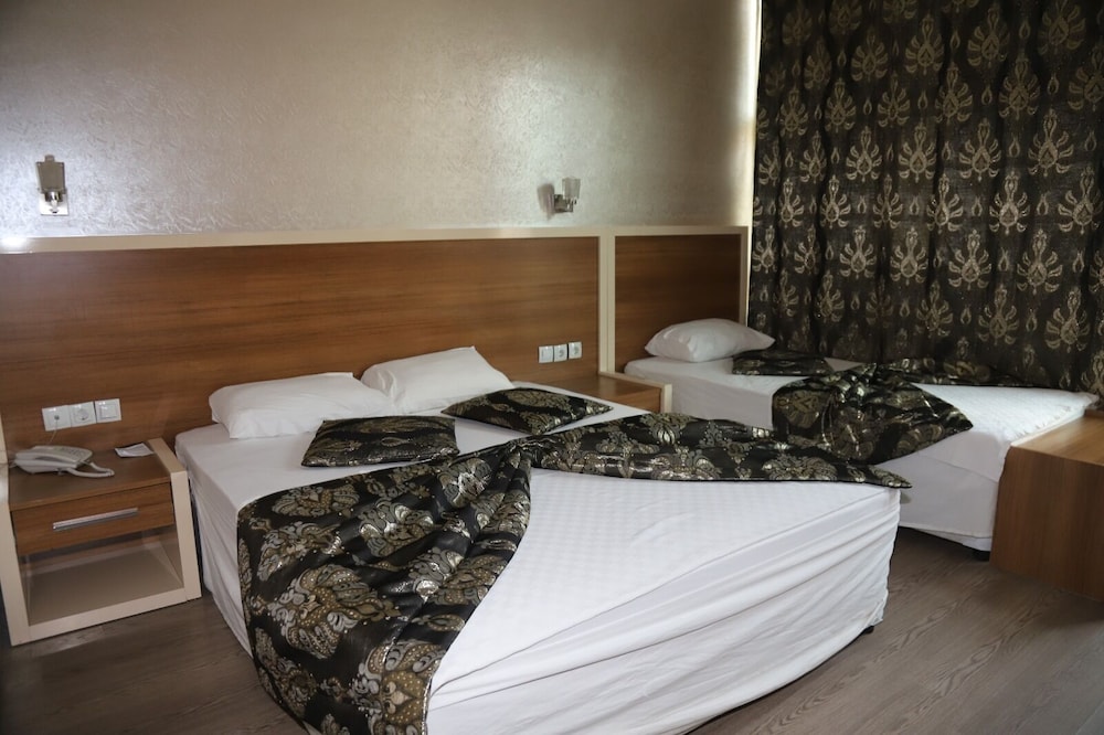 Standard Triple Room photo 1