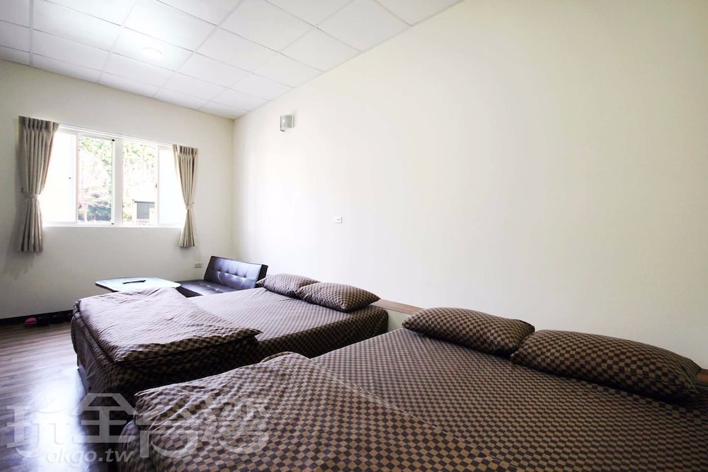Standard Quadruple Room photo 2