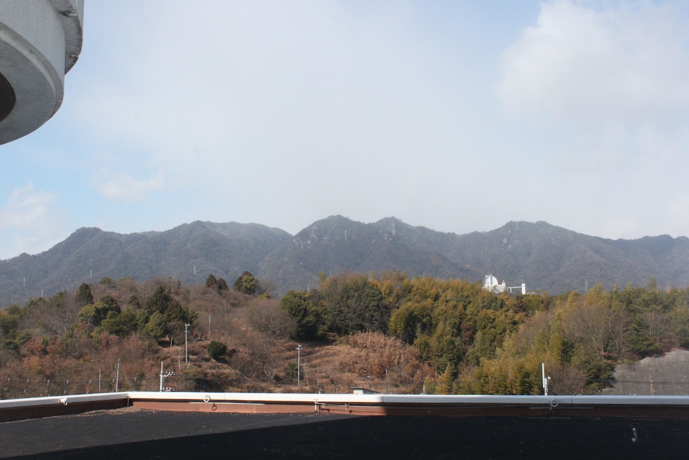 Standard Twin Room, Non Smoking, Mountain View - Photo 6