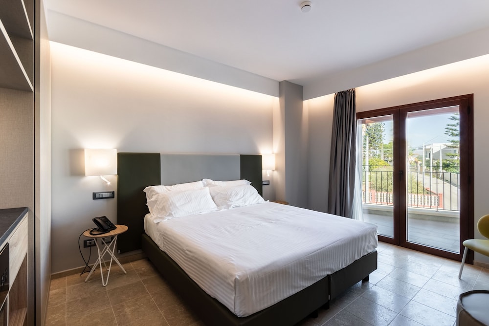 Superior Room, Balcony - Photo 1