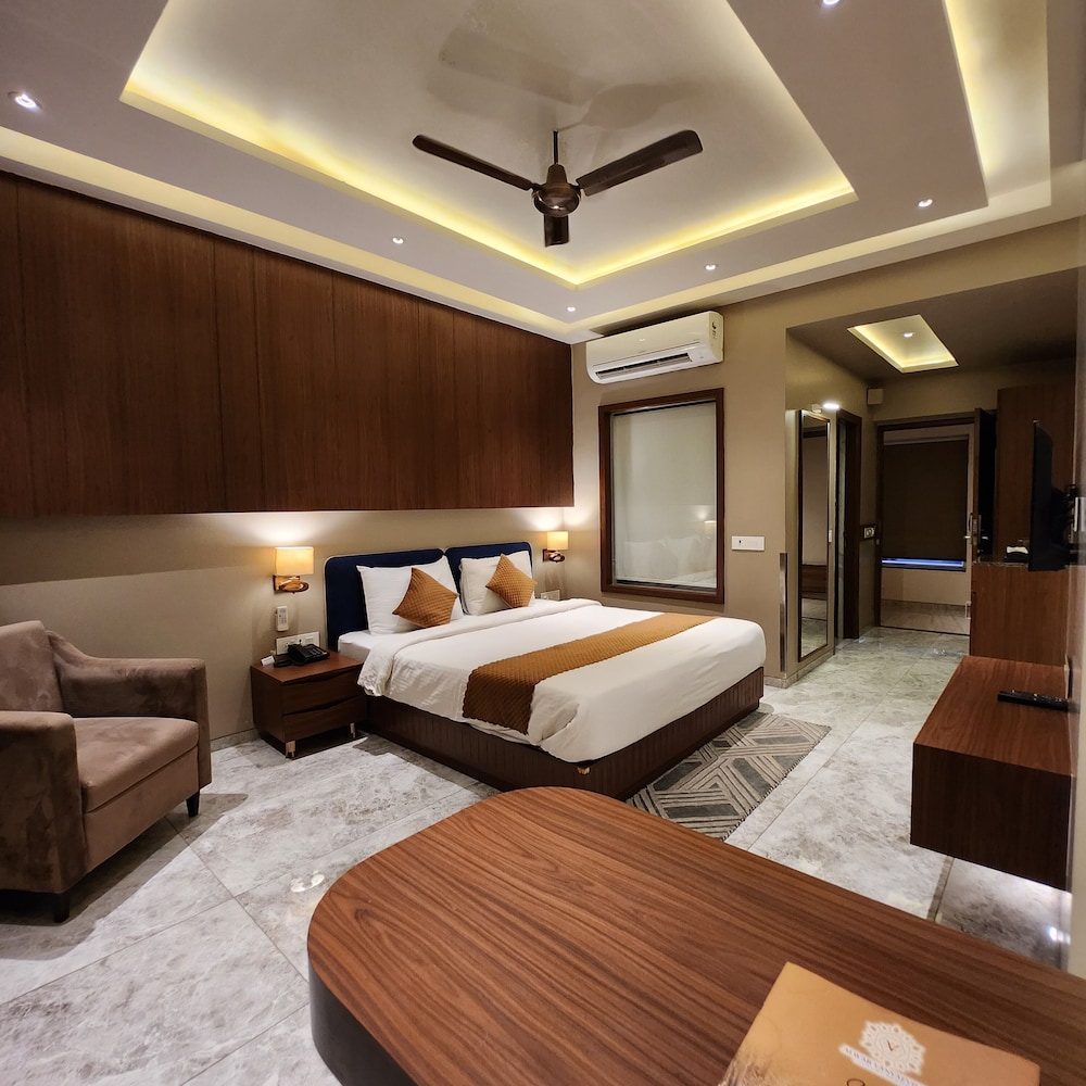 Luxury Room, 1 Double Bed, Mountain View