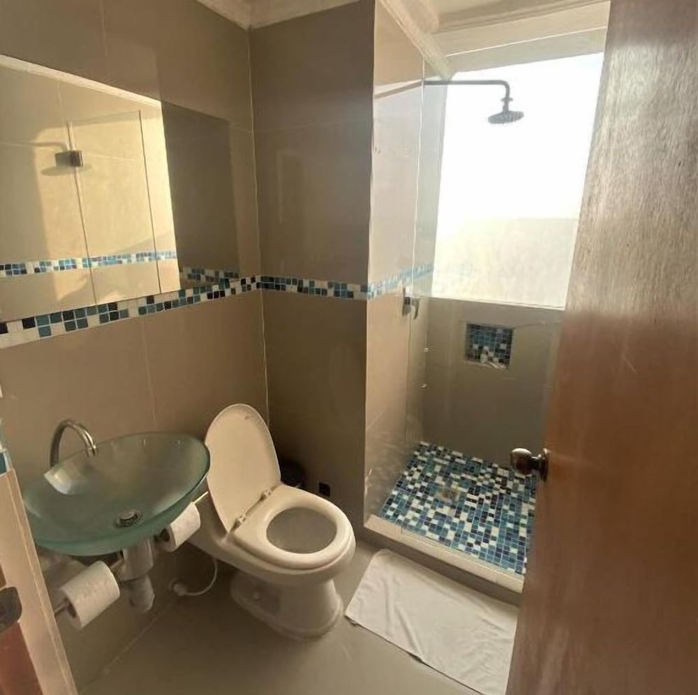 Standard Room - Photo 2