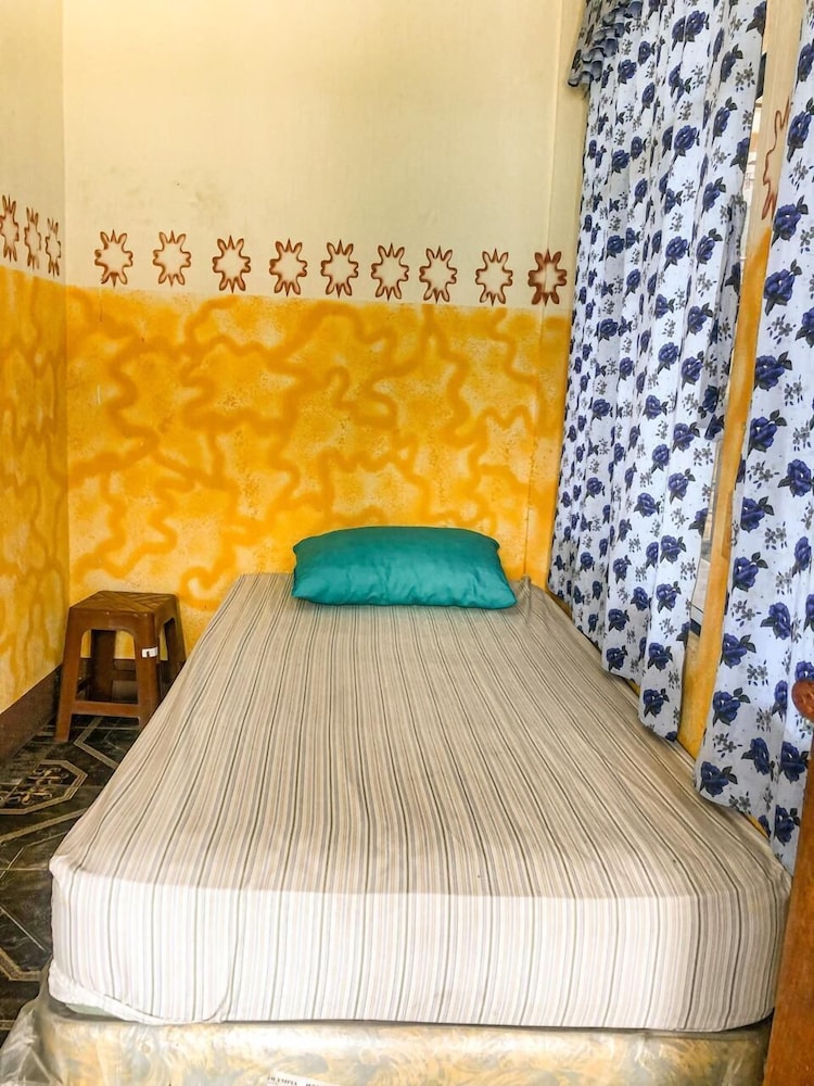 Classic Double or Twin Room, Patio, Beach View photo 1