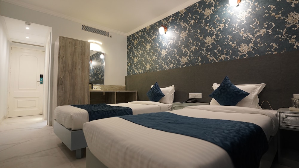 Executive Room - Photo 4