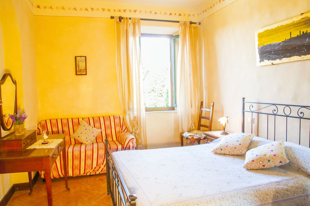Standard Apartment, 1 Bedroom, Hill View photo 1