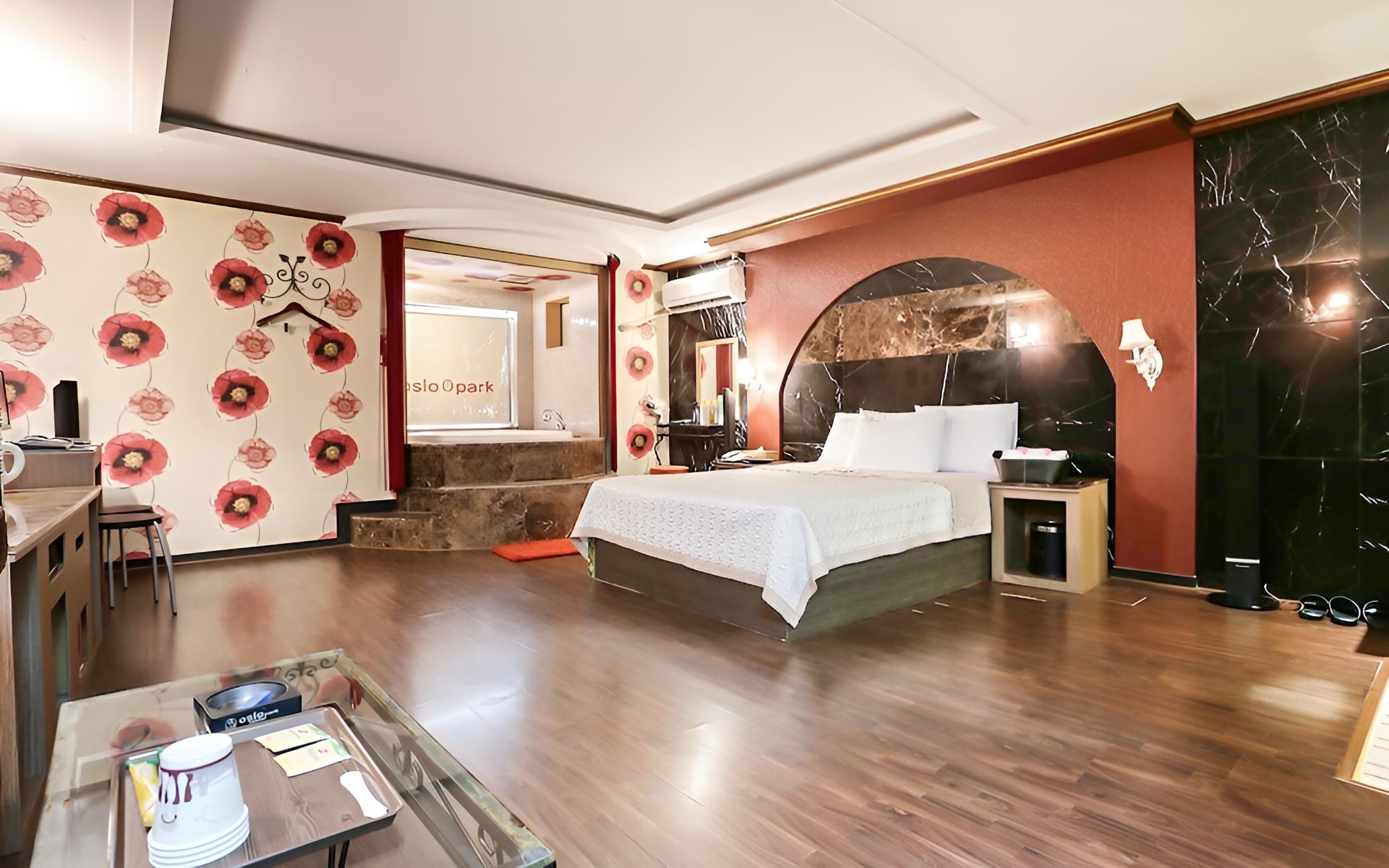 Room (Special room (Random assignment / Net) - Photo 21
