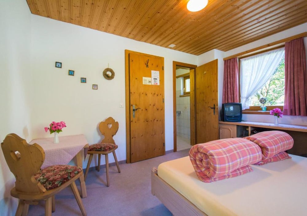 Basic Triple Room - Photo 5
