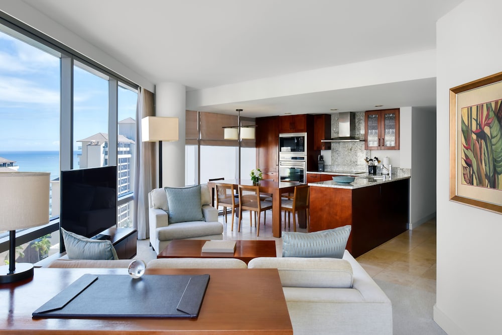 Deluxe Suite, 1 Bedroom, City View