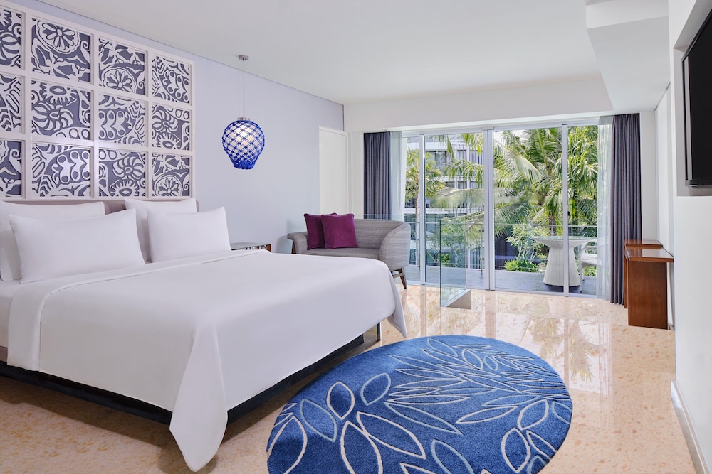 Suite, 1 Bedroom, Lagoon View photo 2