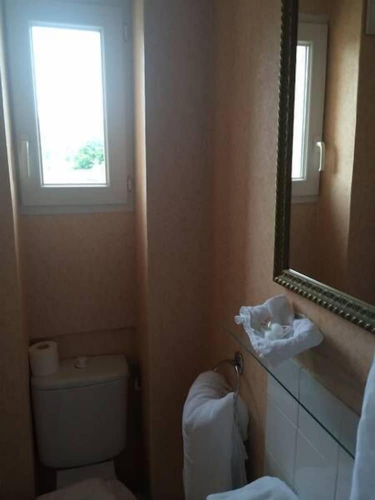 Deluxe Suite photo 3