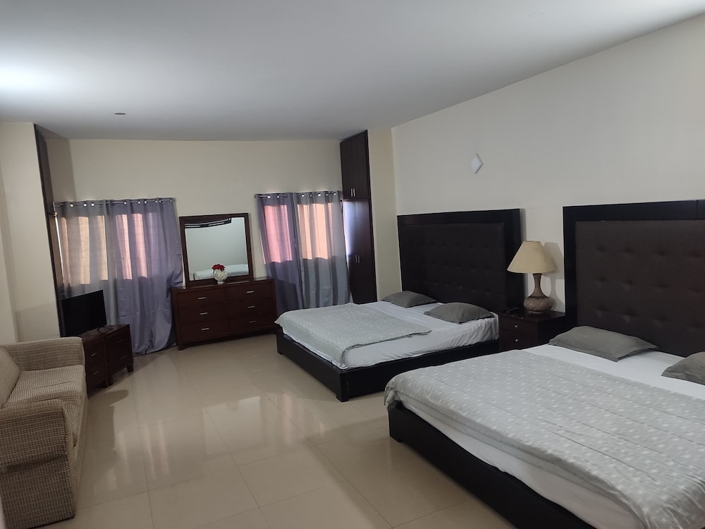 Family Double Room, Garden View