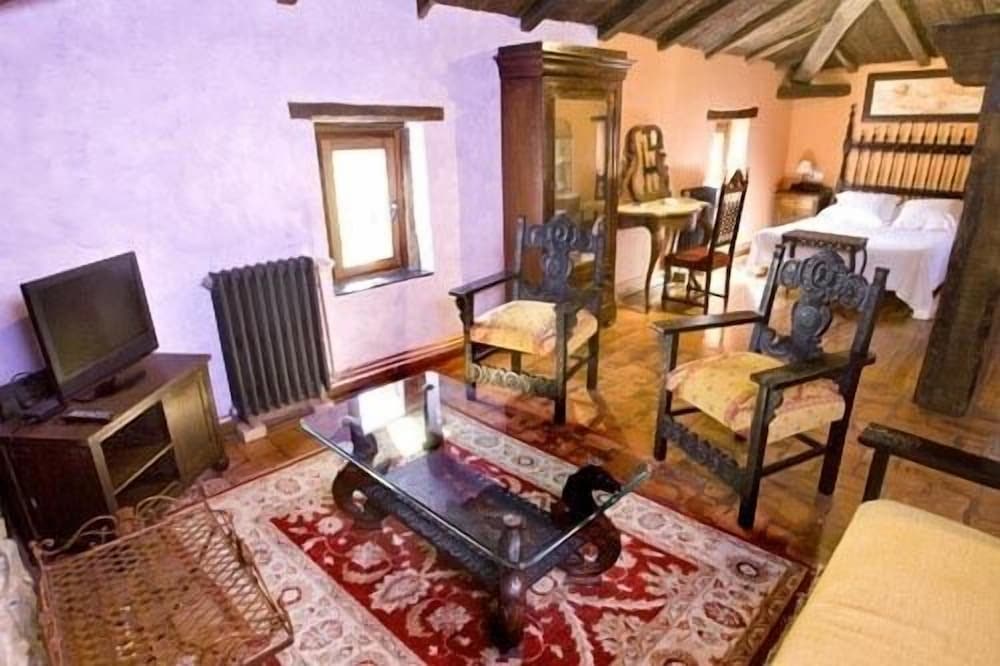 Superior Studio Suite, 1 Bedroom, Mountain View photo 2