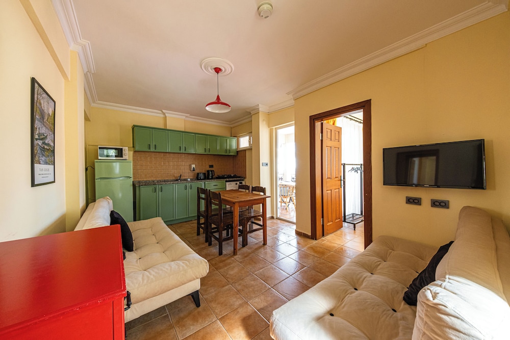 Apartment, Garden View