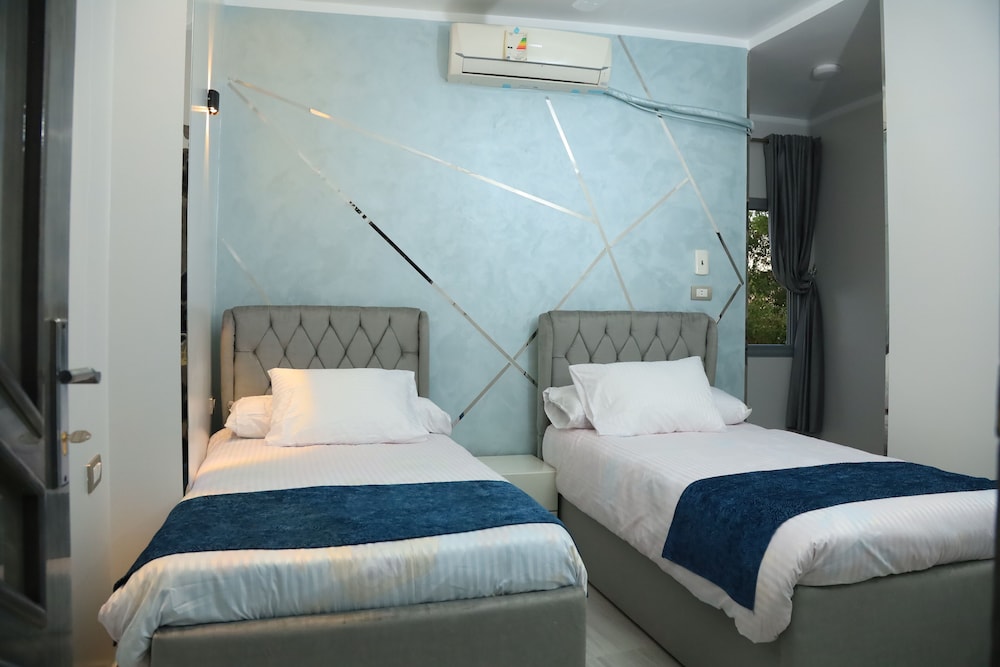 Basic Double or Twin Room photo 1
