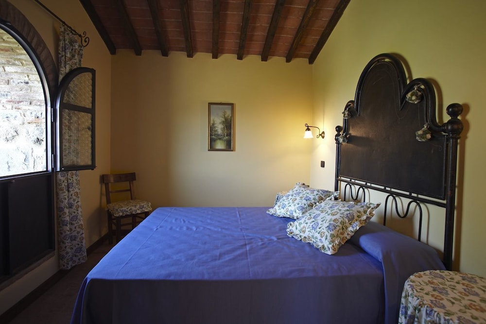 Apartment for 4 people Torracce Torre photo 2