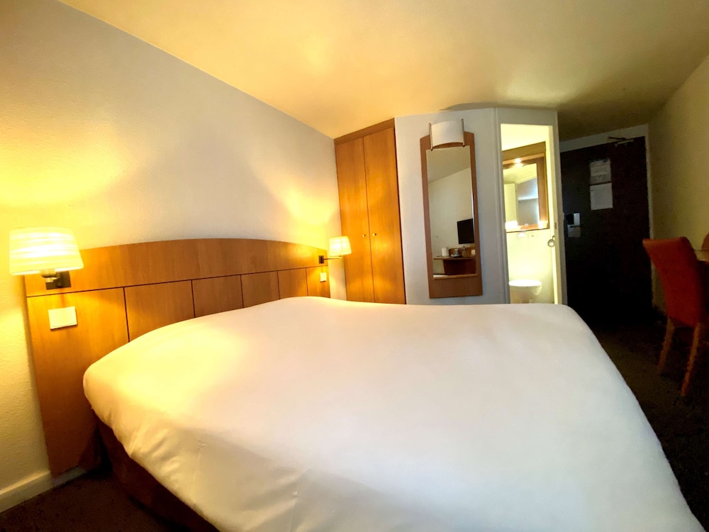 Standard Room, 1 Double Bed - Photo 2