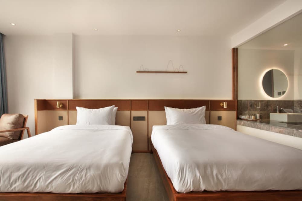 Design Twin Room, River View photo 2