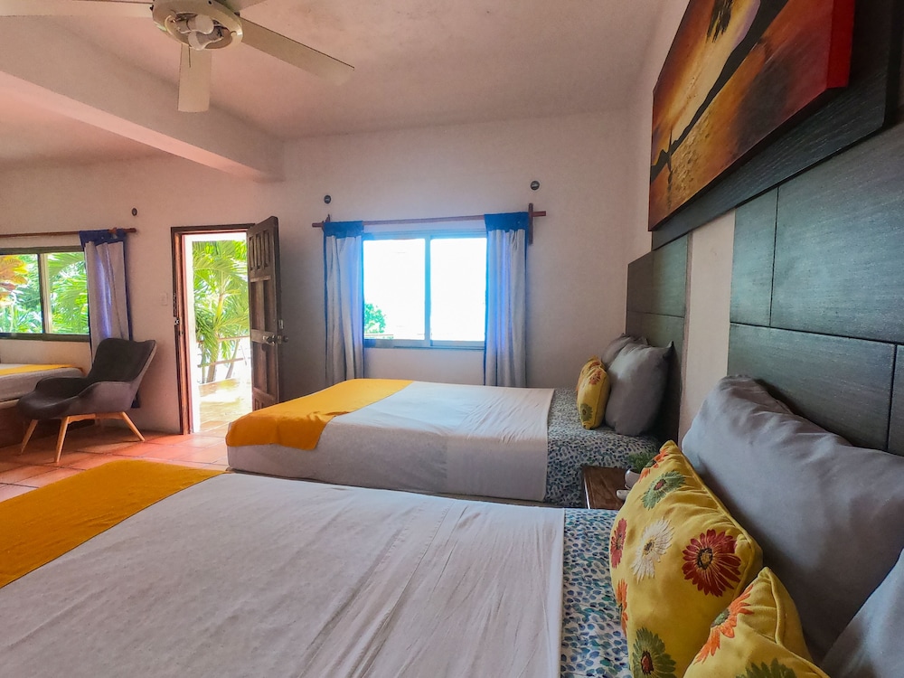 Family Room, Multiple Beds, Terrace, Lagoon View