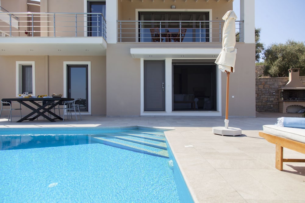 Villa (Pasithea) photo 3