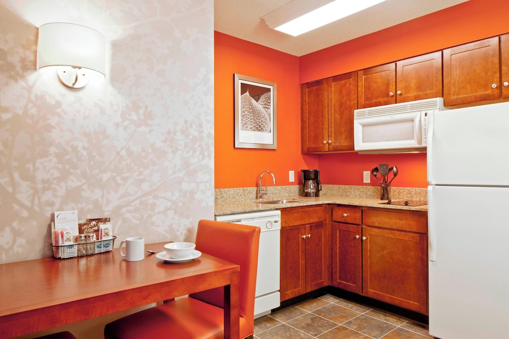 Suite, 1 Bedroom (Hearing Accessible)