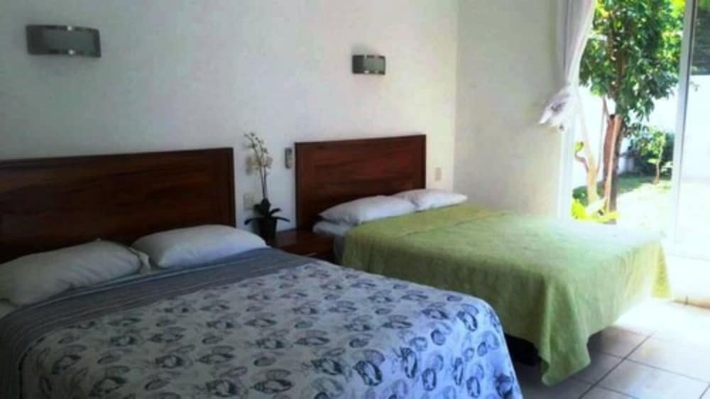Family Townhome, 4 Bedrooms photo 1