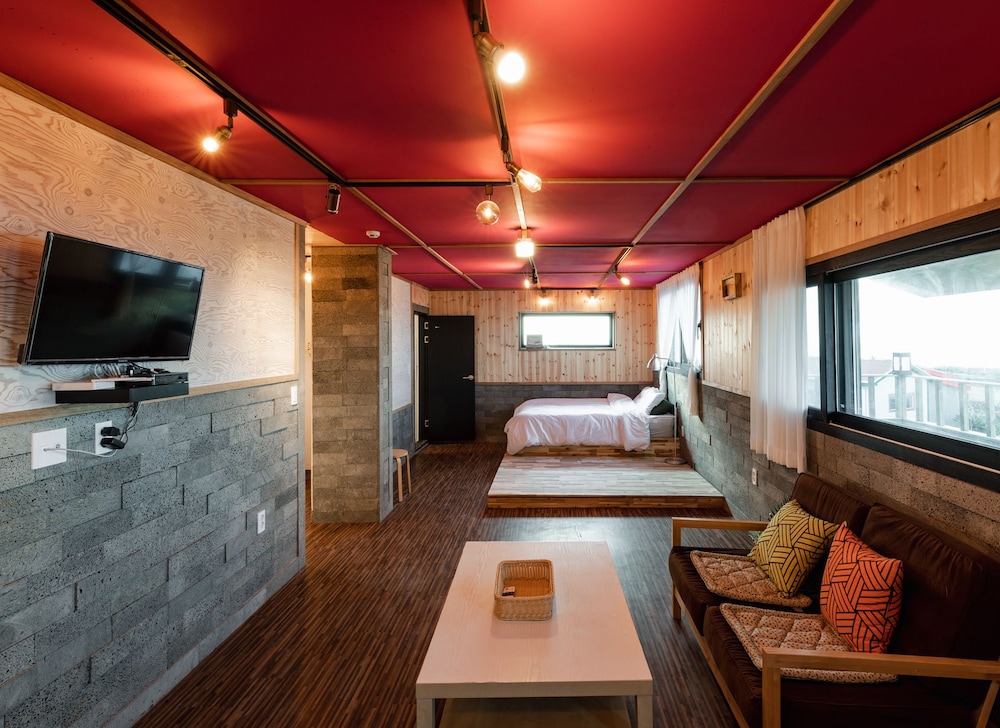 Room (Omega House 2f) photo 1