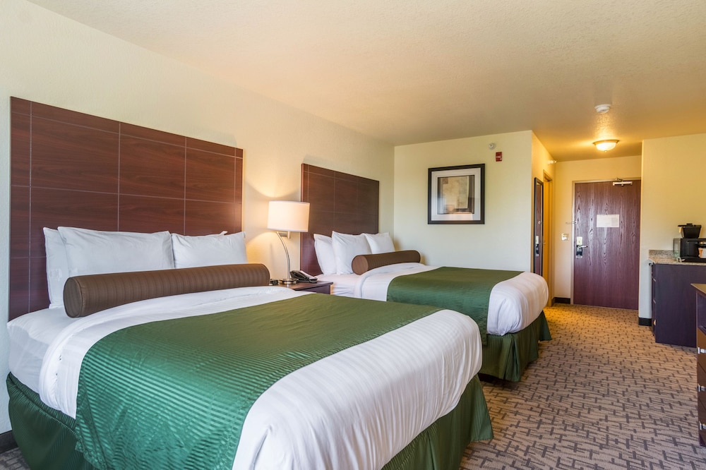Room, 2 Queen Beds, Non Smoking (Audible/Visual Alert)