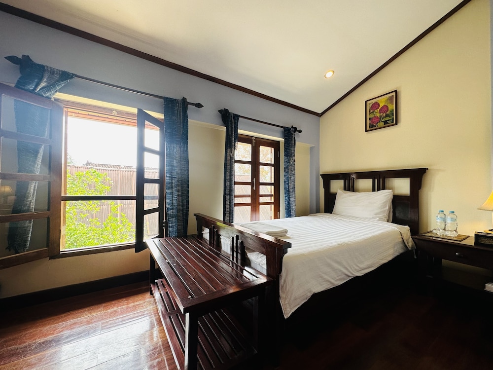 Deluxe Twin Room - Photo 17