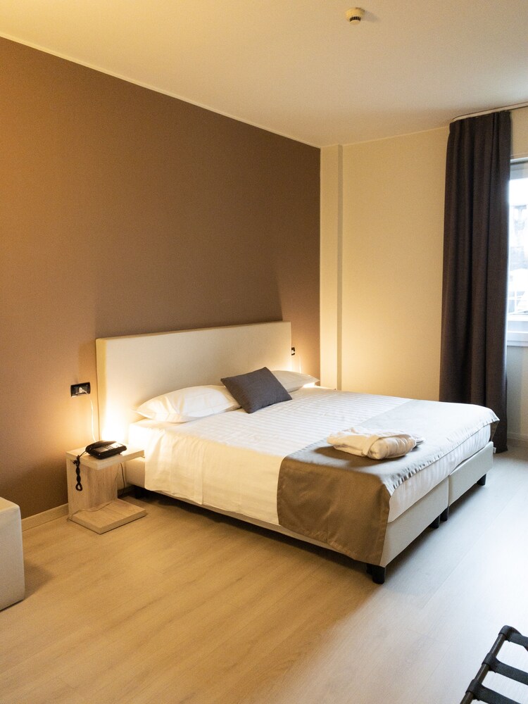 Superior Room, 1 Double Bed - Photo 2