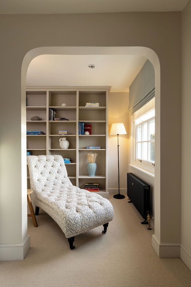 Deluxe Suite photo 1