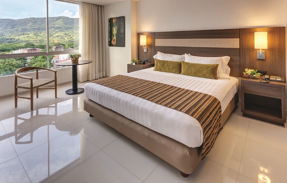 Deluxe Room, 1 King Bed