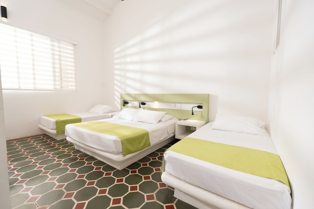 Room (Cumanday | Quadruple) photo 3
