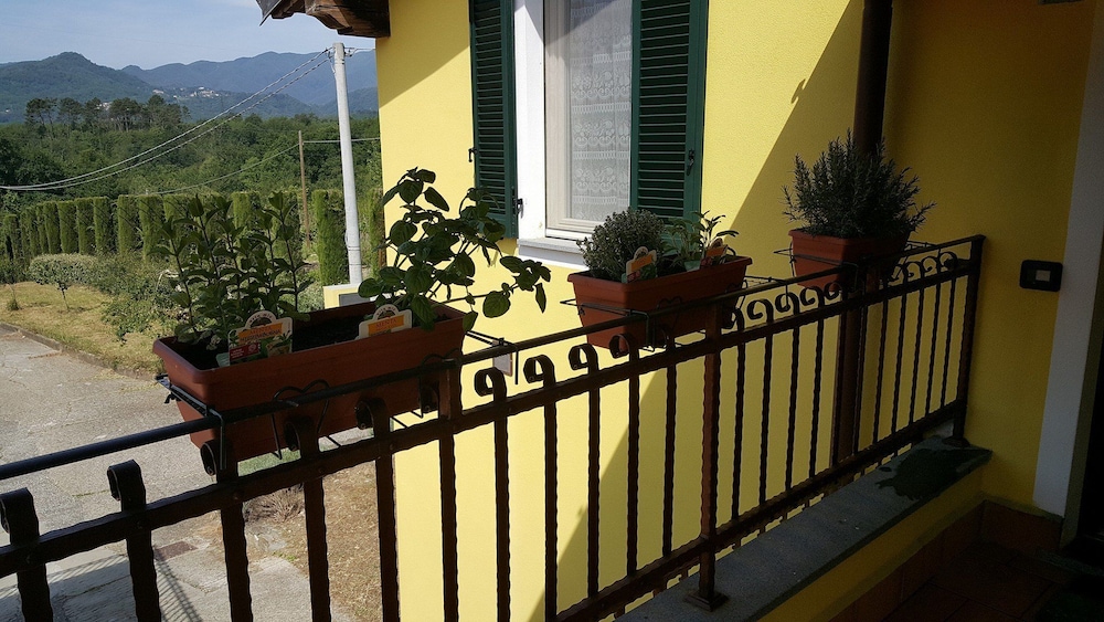 Standard Double Room, Balcony, Garden View (2) photo 2