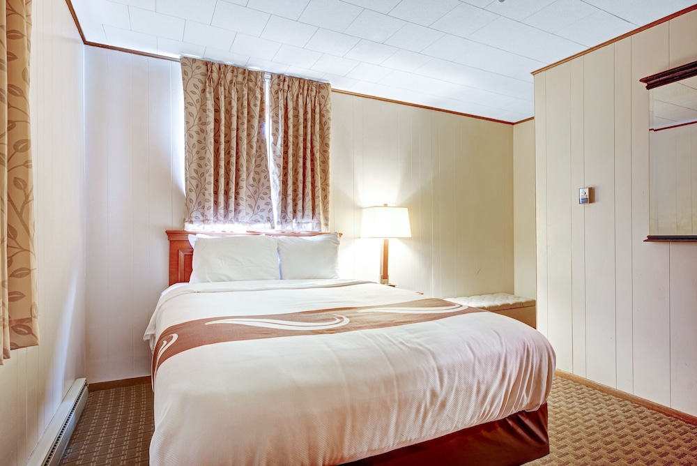 Single Room, Ensuite (1)